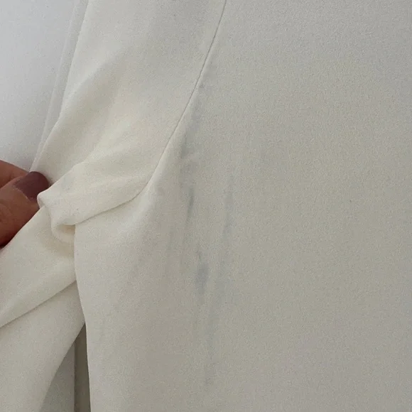 Tahari Ivory Pleated Blouse - nwt - Picture 7 of 9